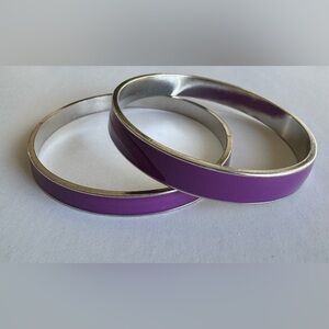 Set of two purple bracelets, one 5mm and one 8mm.